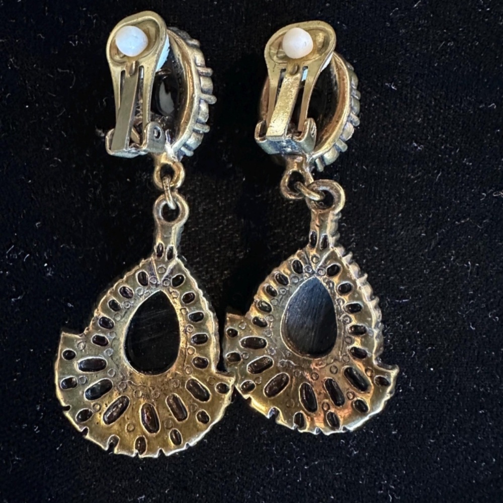 Heidi Daus Gold Filigree Drop Earrings - Picture 2 of 4